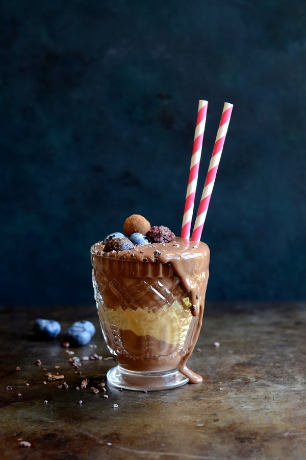 Chocolate protein power smoothie