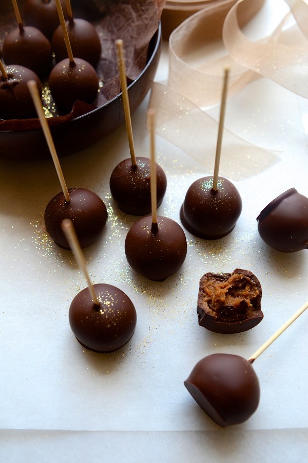 Salted caramel peanut butter chocolate pops