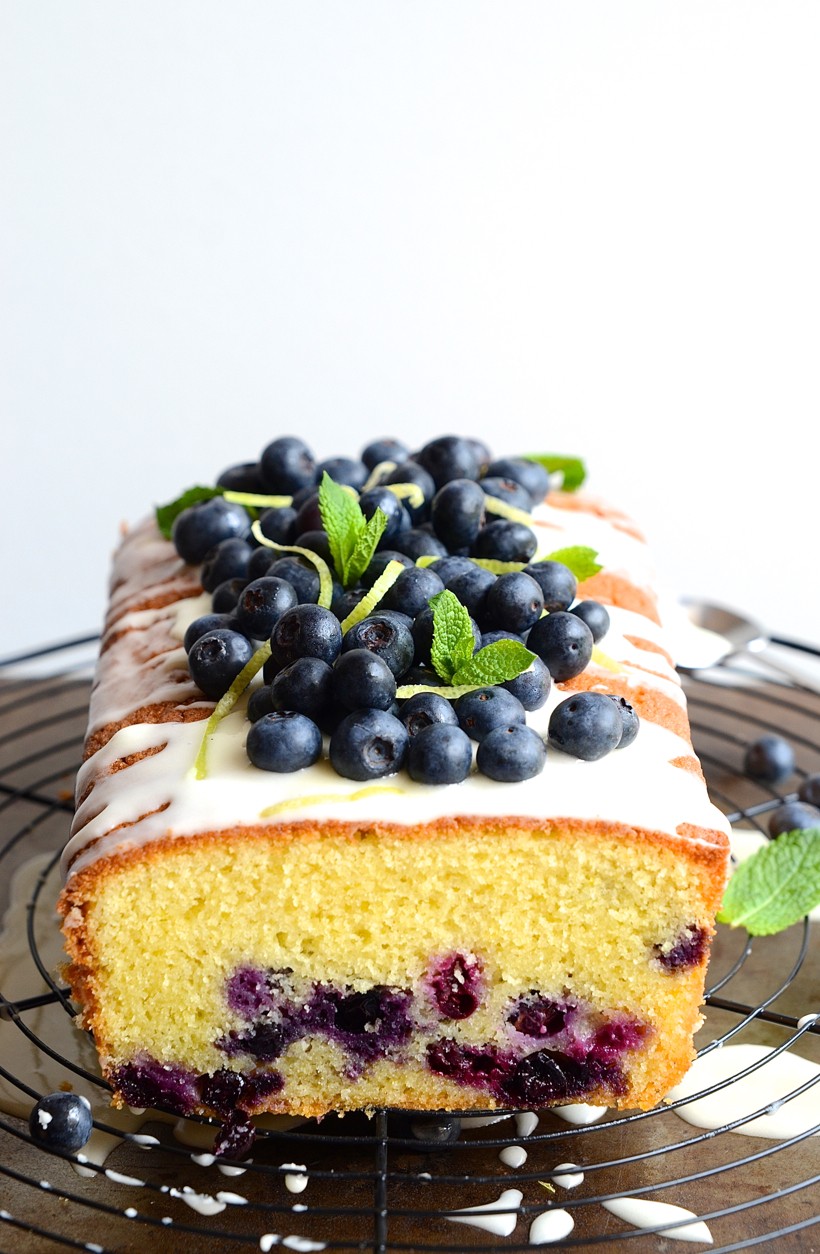 Blueberry semolina tea loaf with lemony drizzle