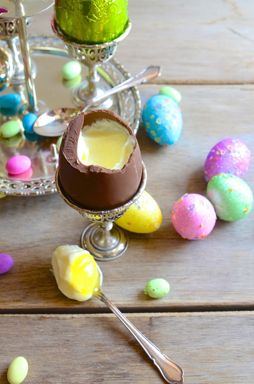 Easter egg cups with white chocolate mousse