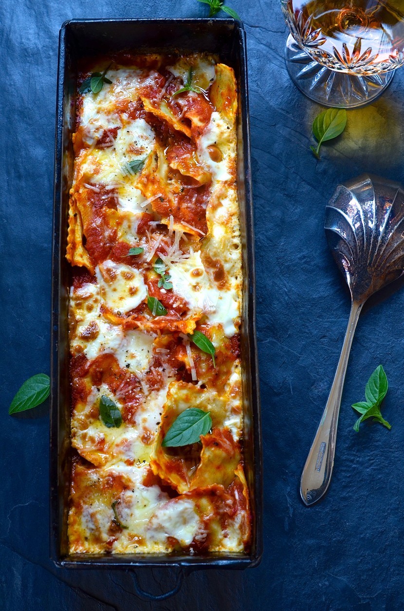 Arrabbiata Napoletana Ravioli pasta bake