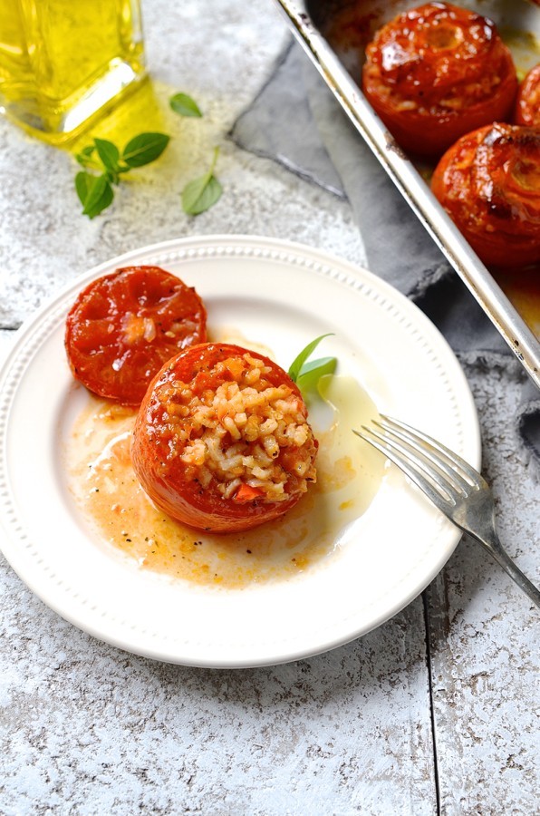 Saffron risotto stuffed tomatoes_3
