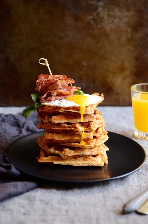 The best cheesy vegetable waffles