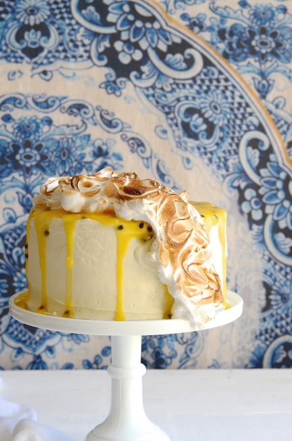 Gin and coconut granadilla curd cake