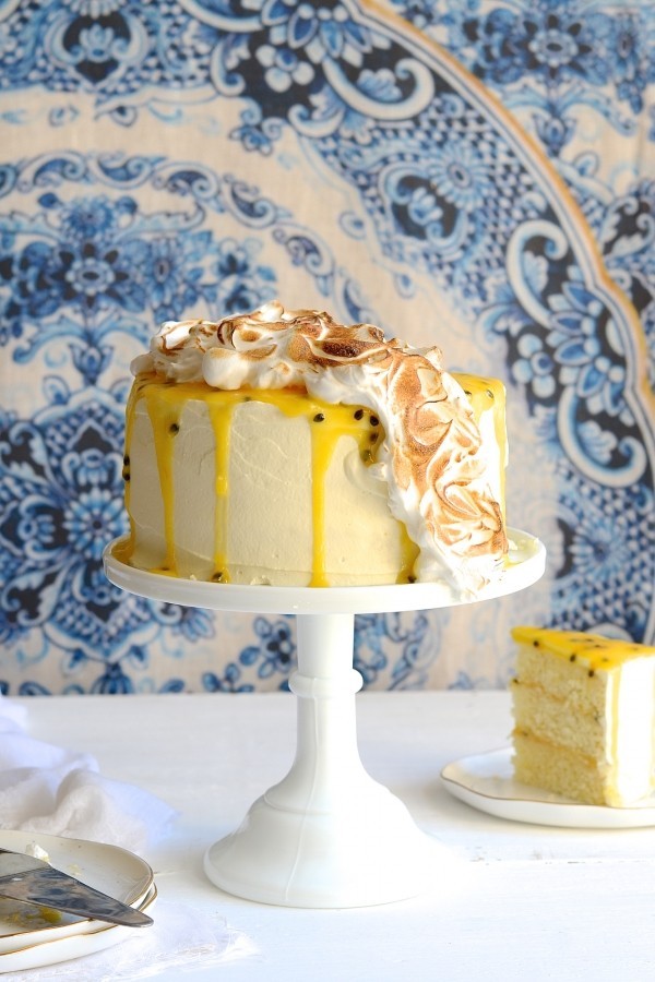 Gin and coconut granadilla curd cake