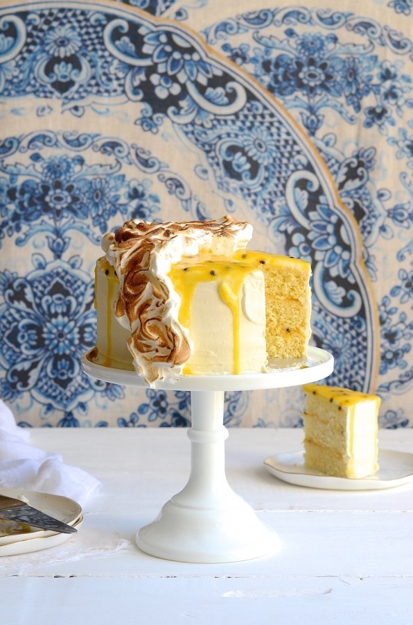 Gin and coconut granadilla curd cake