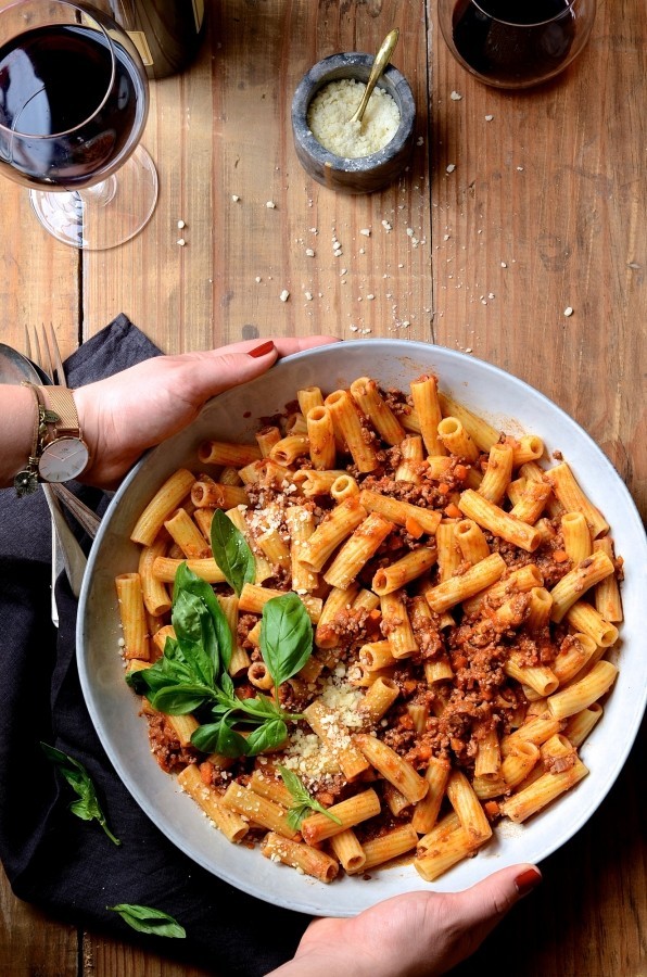 Red wine ragu with rigatoni Best Bolognese pasta recipe