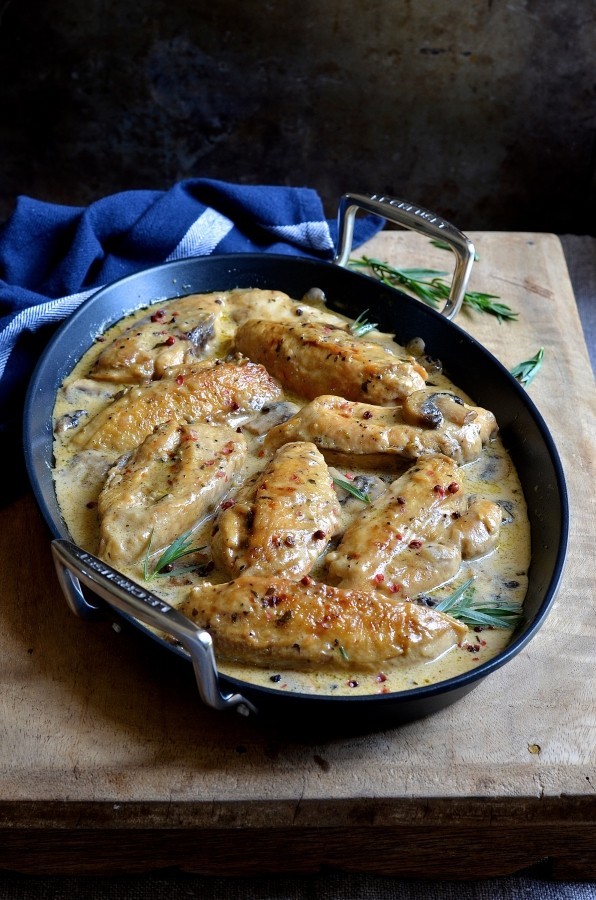 Tarragon cream chicken