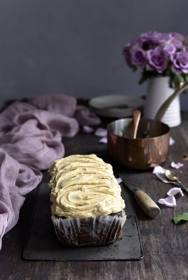 chocolate fudge banana bread & peanut butter frosting