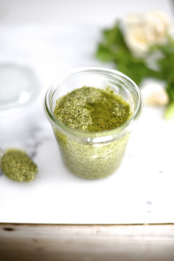 Detox celery leaf pesto Bibbyskitchen recipes Vegan recipes