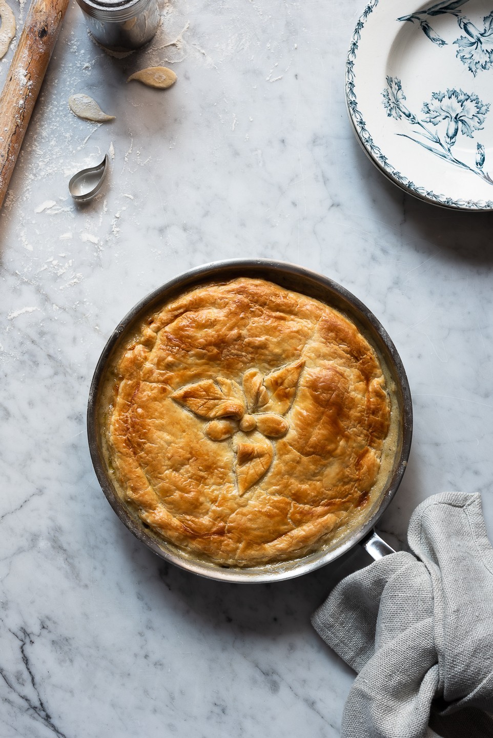 Chicken and leek pie | Bibbyskitchen dinner recipes