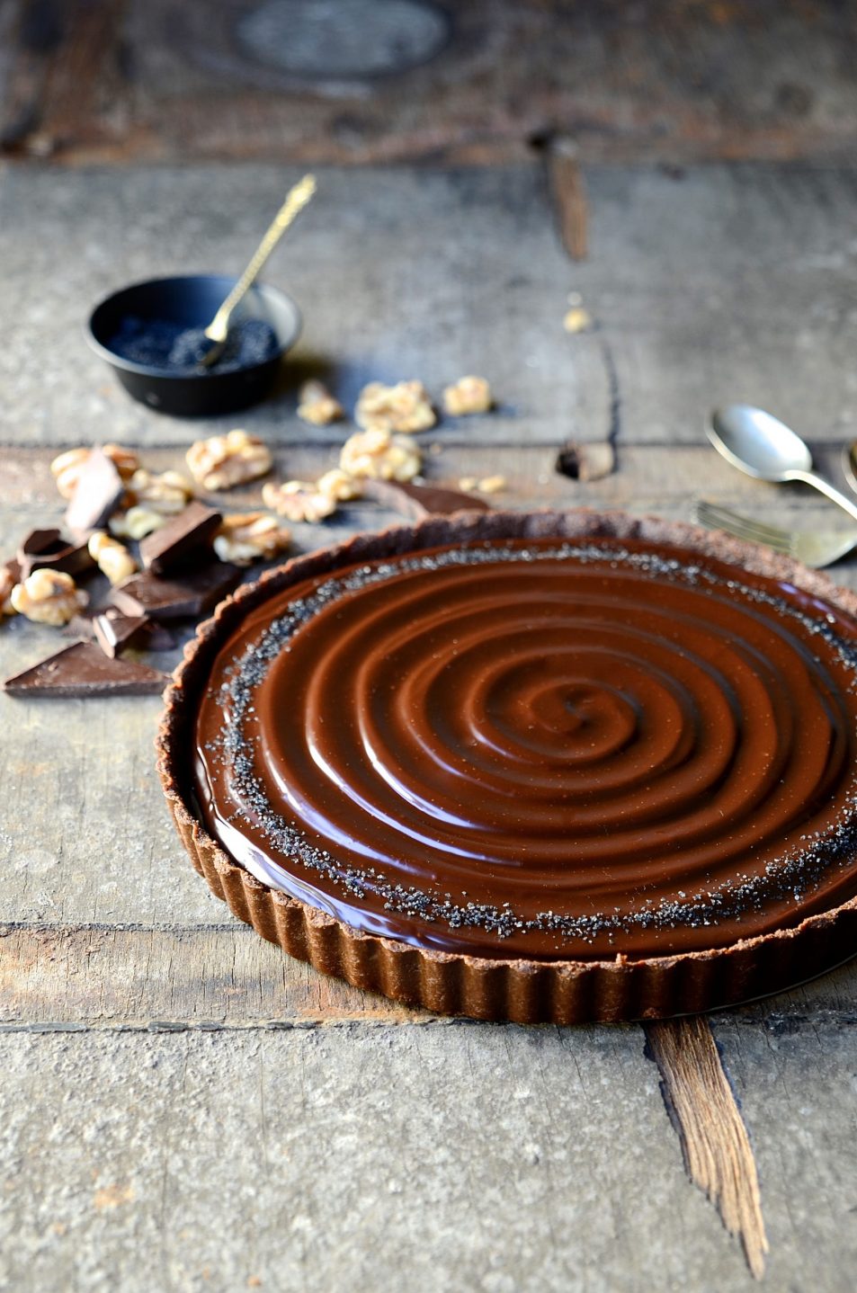 No bake caramel walnut tart
