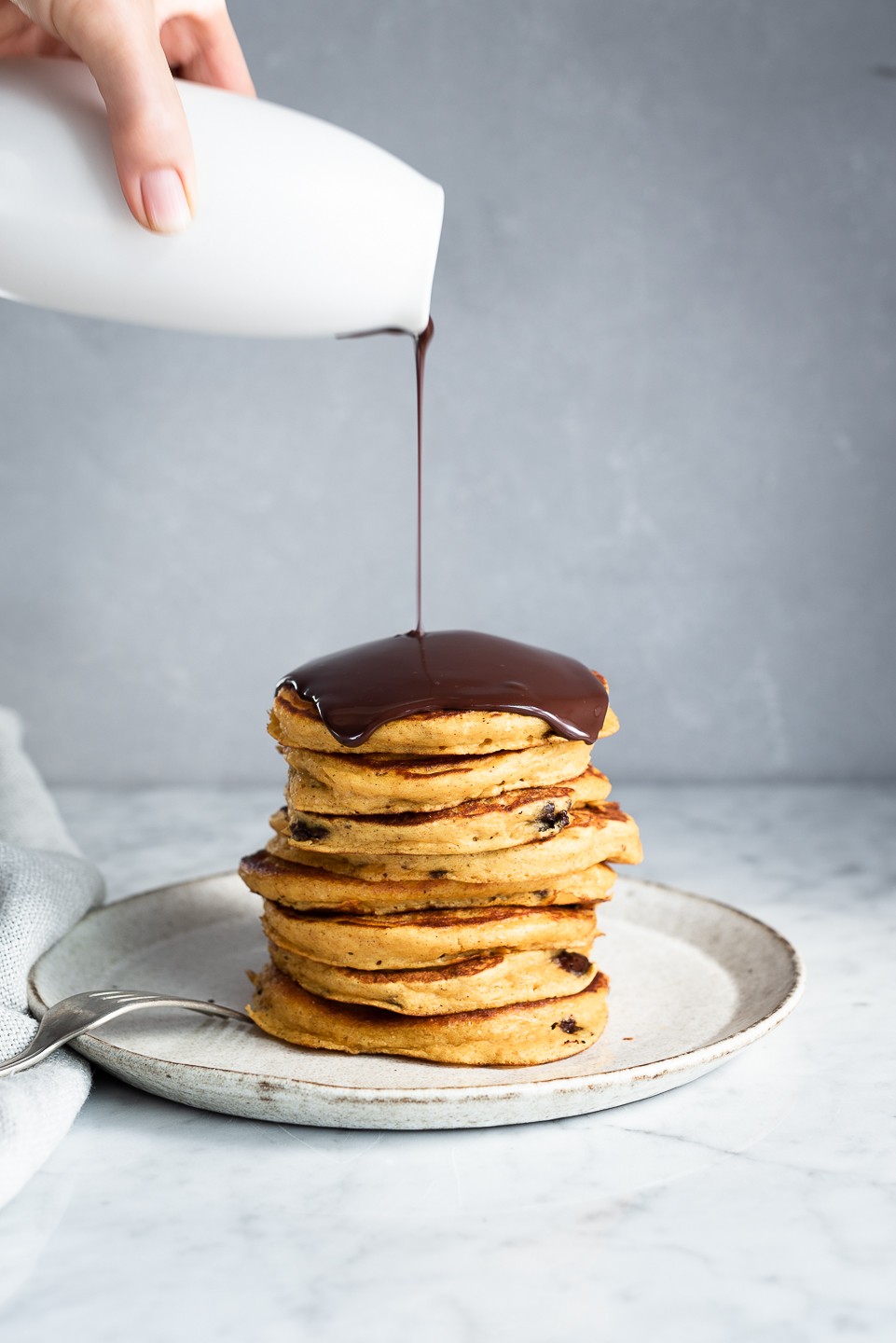 Fluffy choc-chip pumpkin pancakes