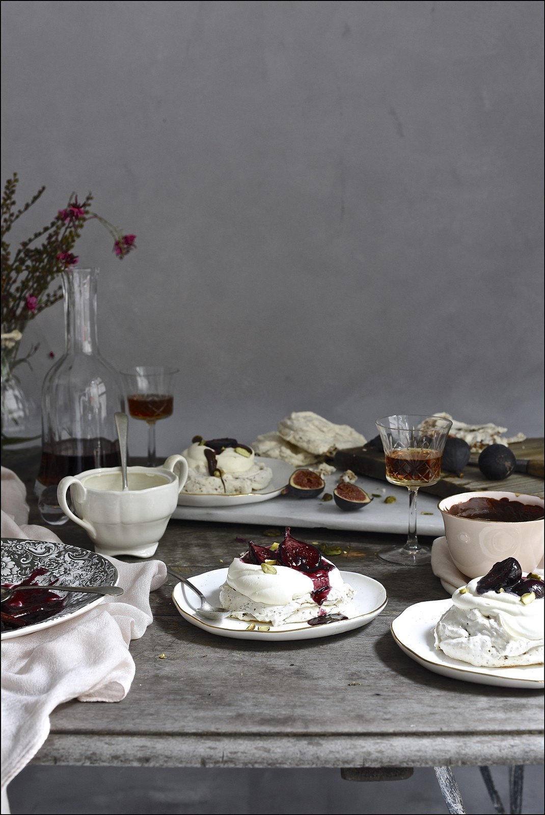 Hot cross bun pavlova with red wine figs