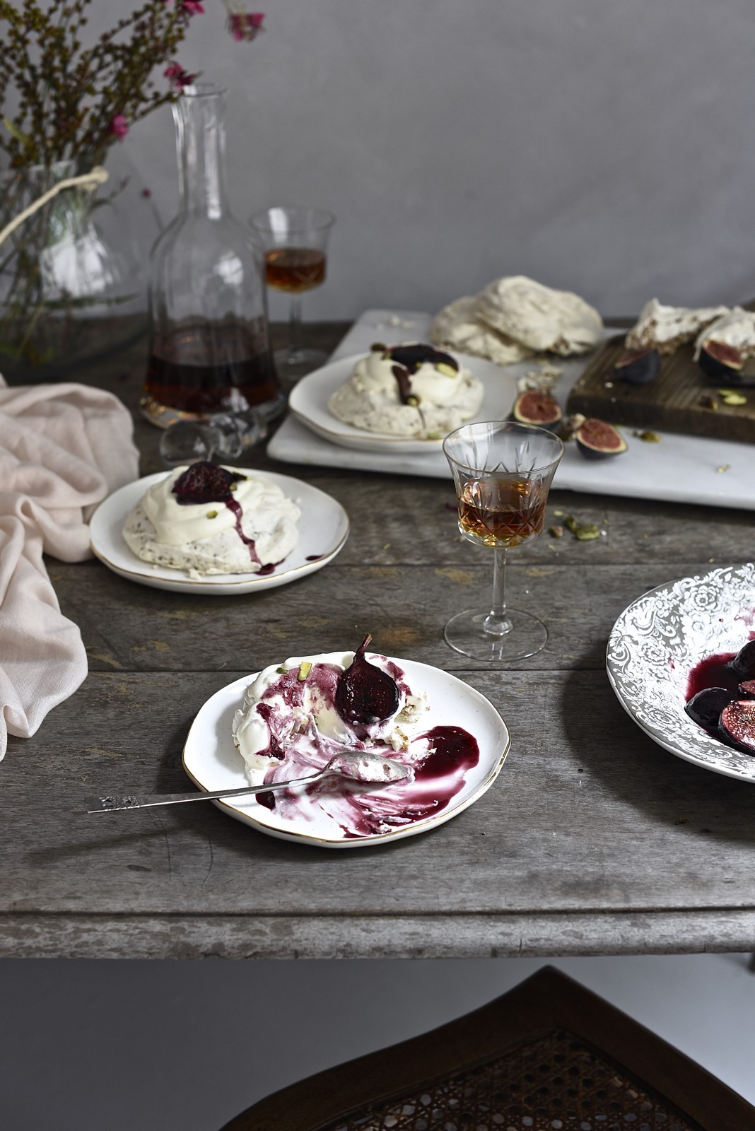 Hot cross bun pavlova with red wine figs