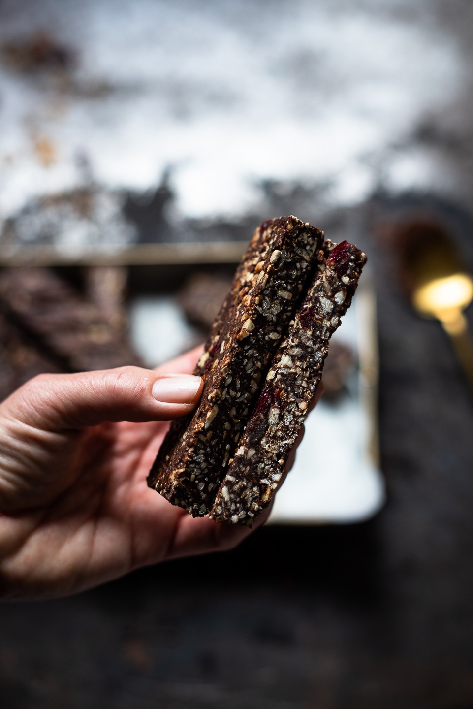 Granola choc-nut super bars