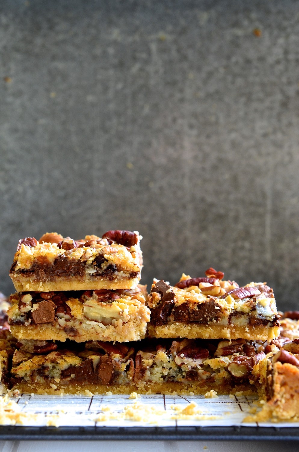 Peanut butter and toffee-caramel chocolate bars