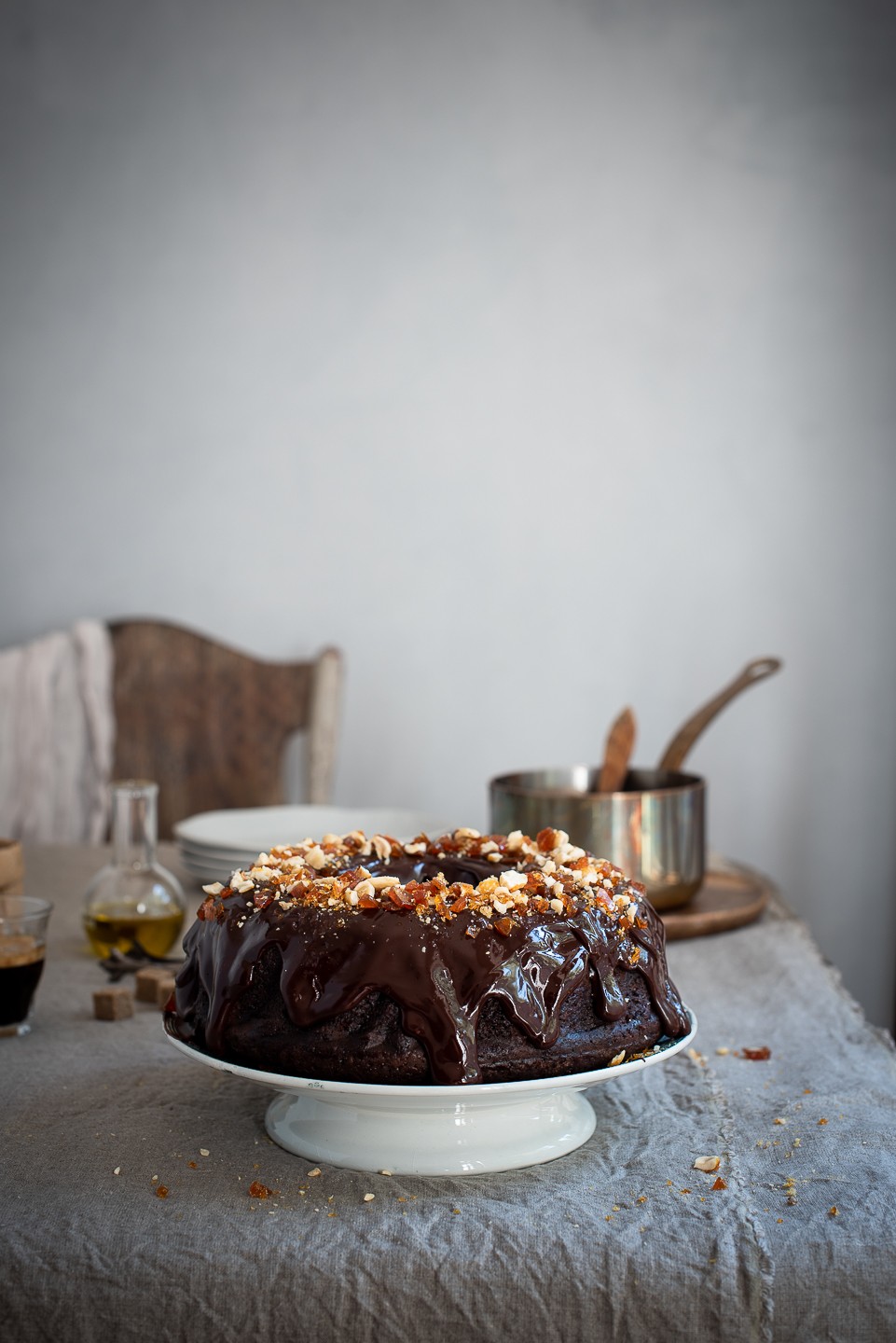Red wine and olive oil chocolate cake