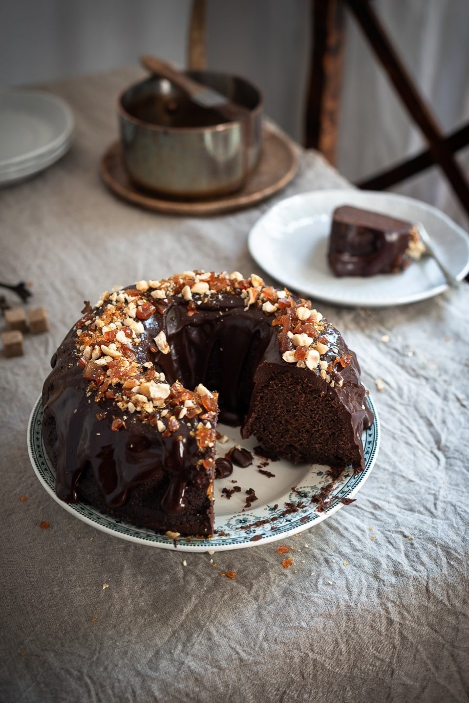 Red wine and olive oil chocolate cake