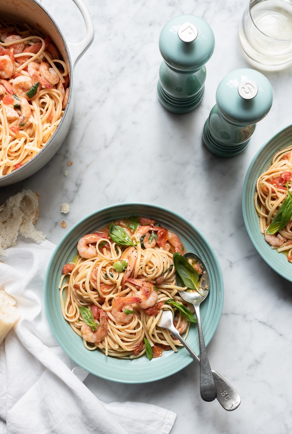 Linguini with Shrimp and fresh Tomato Sauce