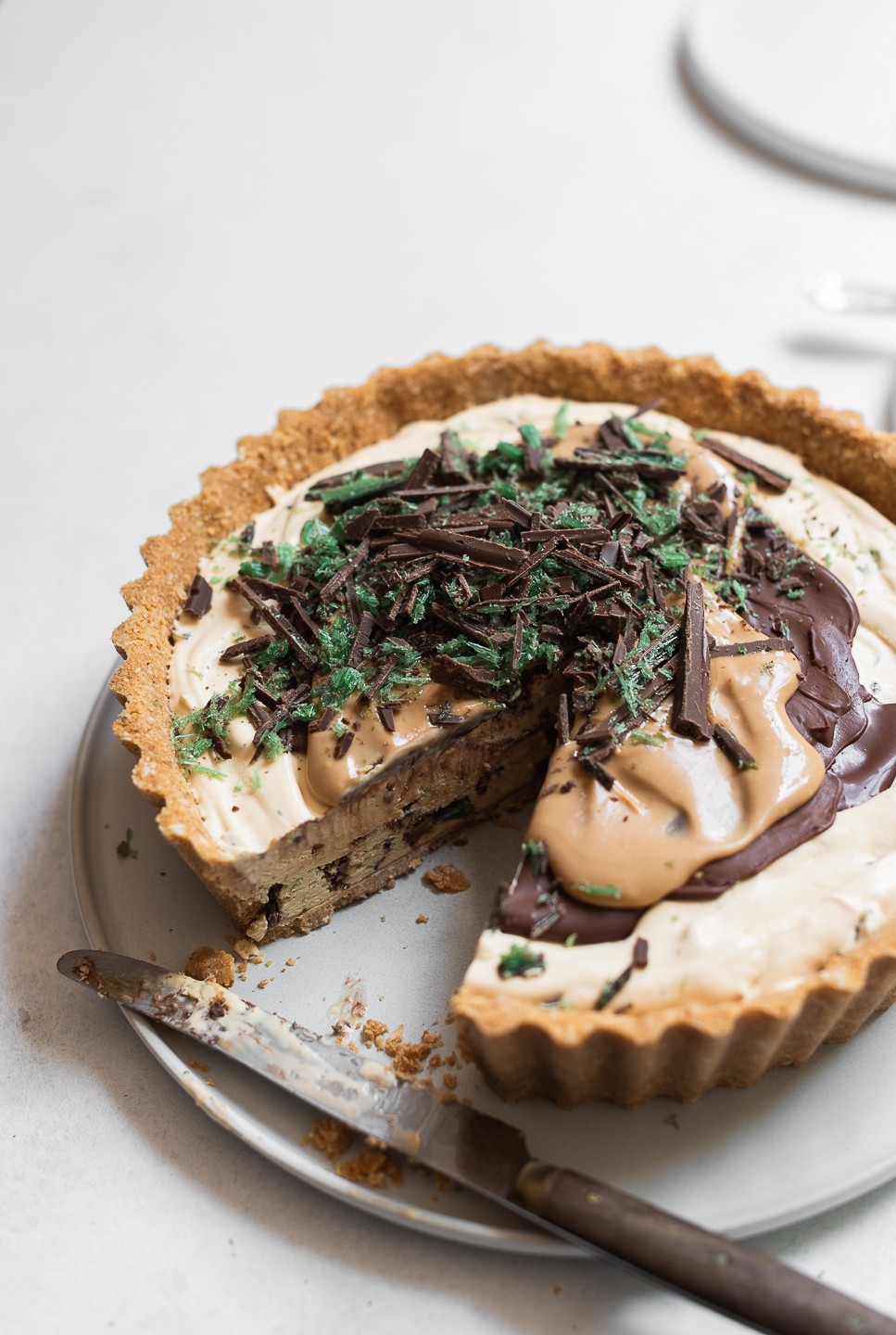 Frozen Peppermint crisp pudding pie