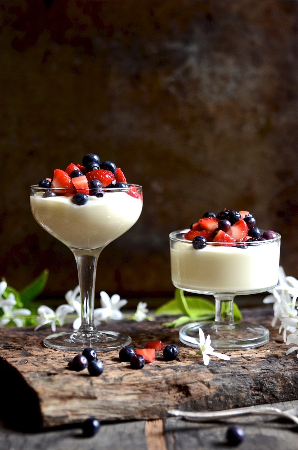 Lemon curd yoghurt creams