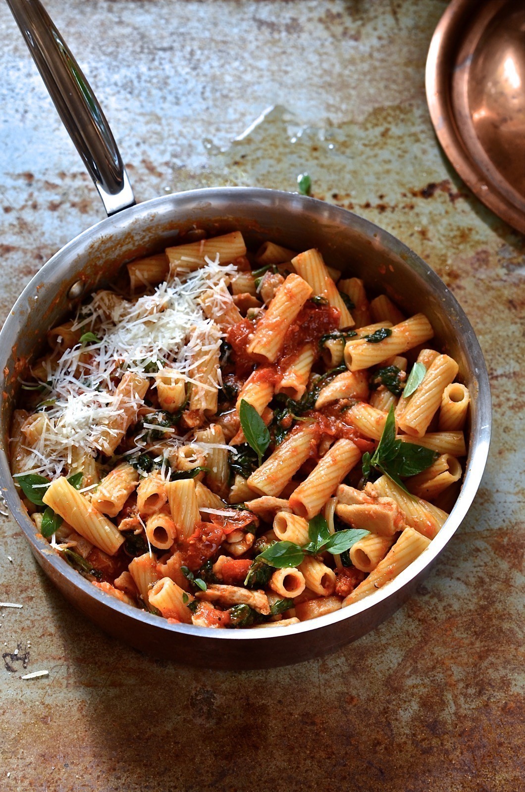 20-minute chicken and spinach pasta | Easy pasta recipes