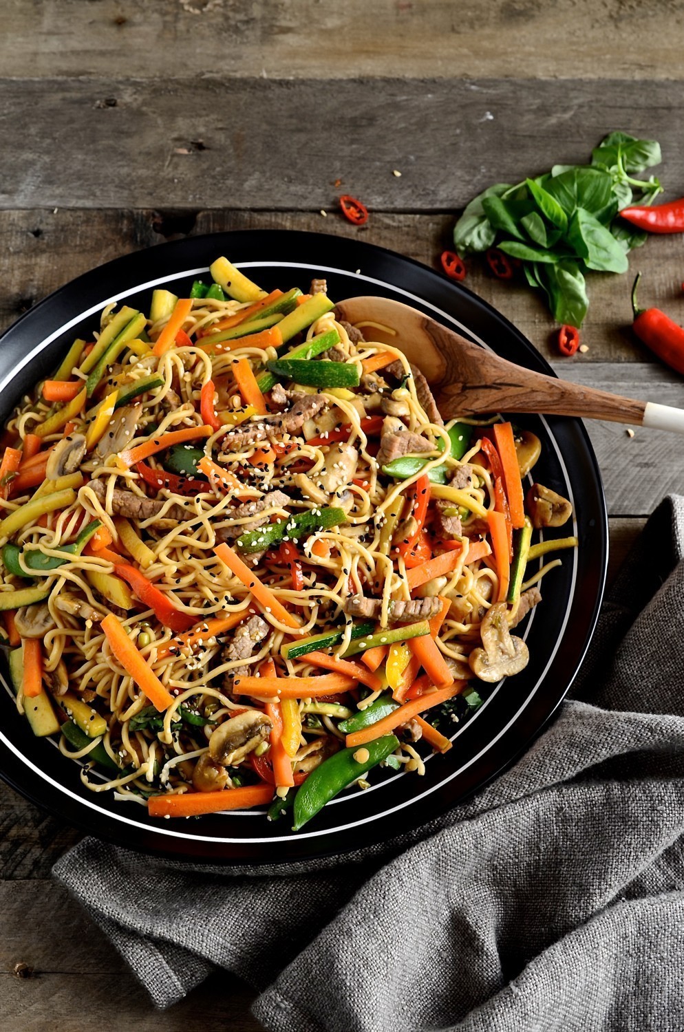 https://www.bibbyskitchenat36.com/wp-content/uploads/2020/03/Korena-beef-stir-fry_02.jpg?x27785