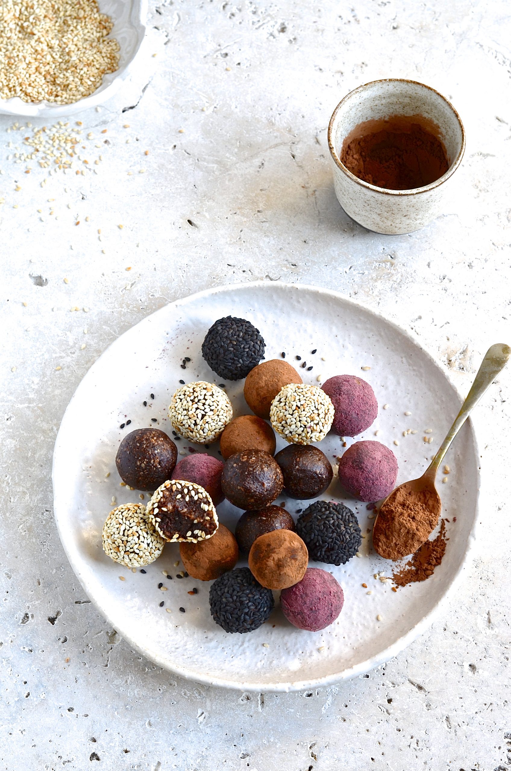 Cashew and Tahini bliss balls