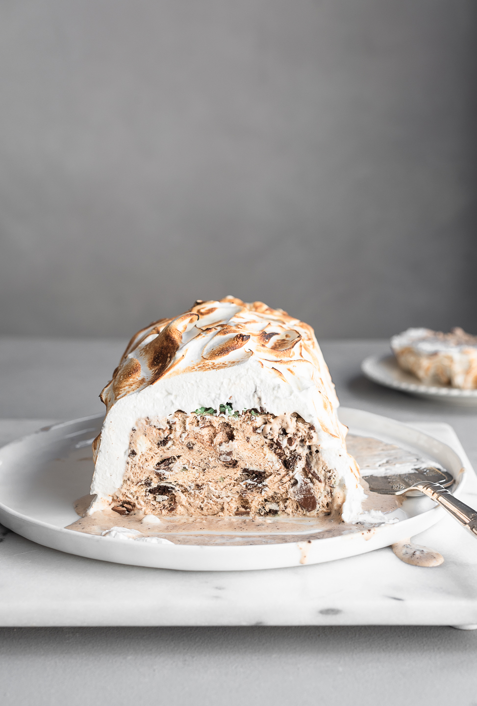 Oreo cookie peppermint crisp ice cream