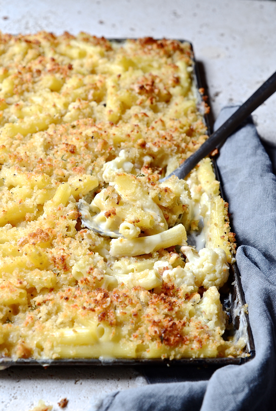 Roasted cauliflower Mac and Cheese