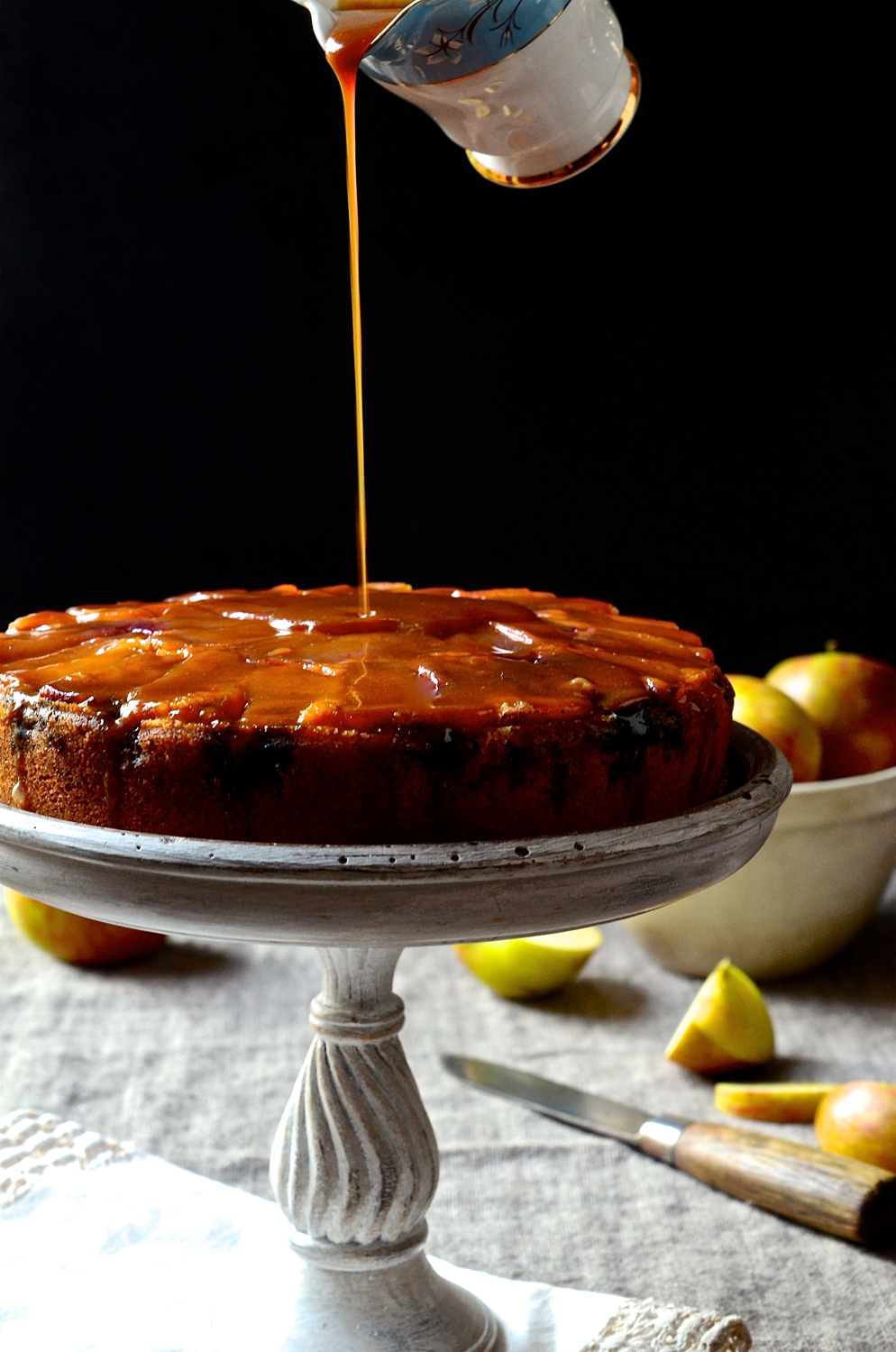 Apple and blueberry cake