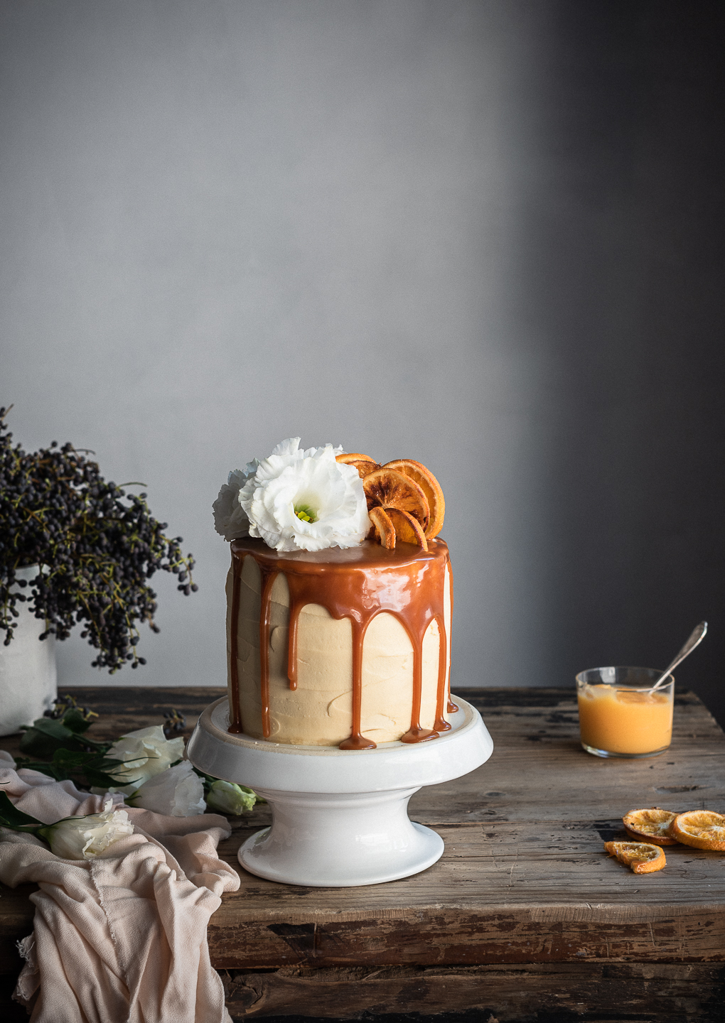 Vanilla and orange cake