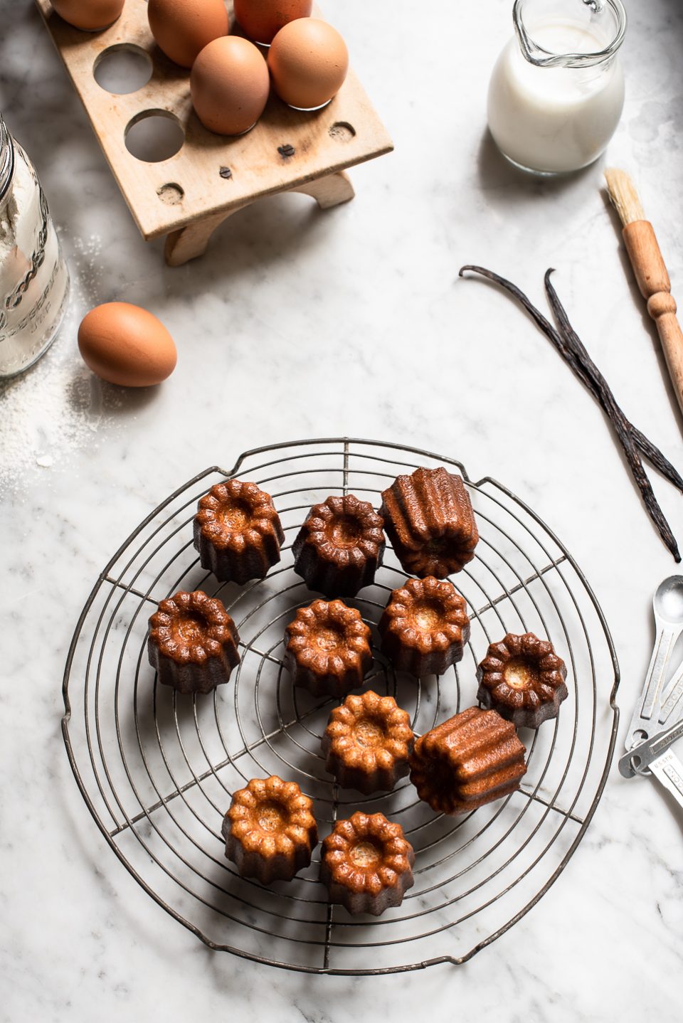 Speculaas Cannelés