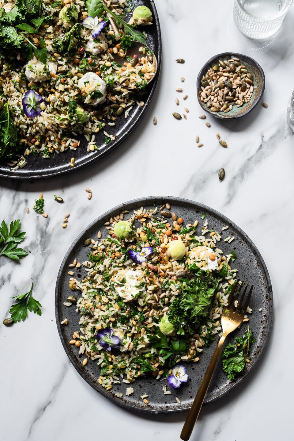 Wild rice and freekeh salad with kale and pomelo dressing