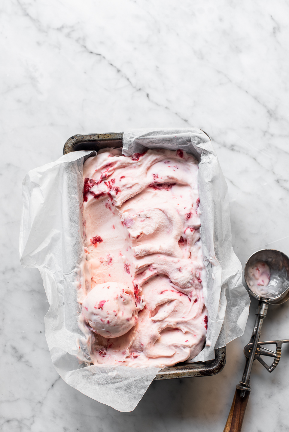 Roasted Strawberry Frozen Yoghurt